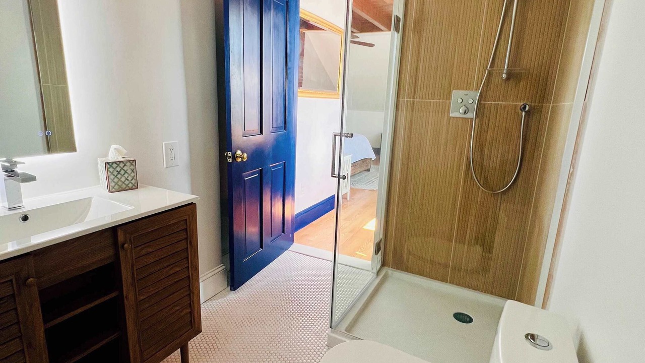 Photo of Bathroom in West End