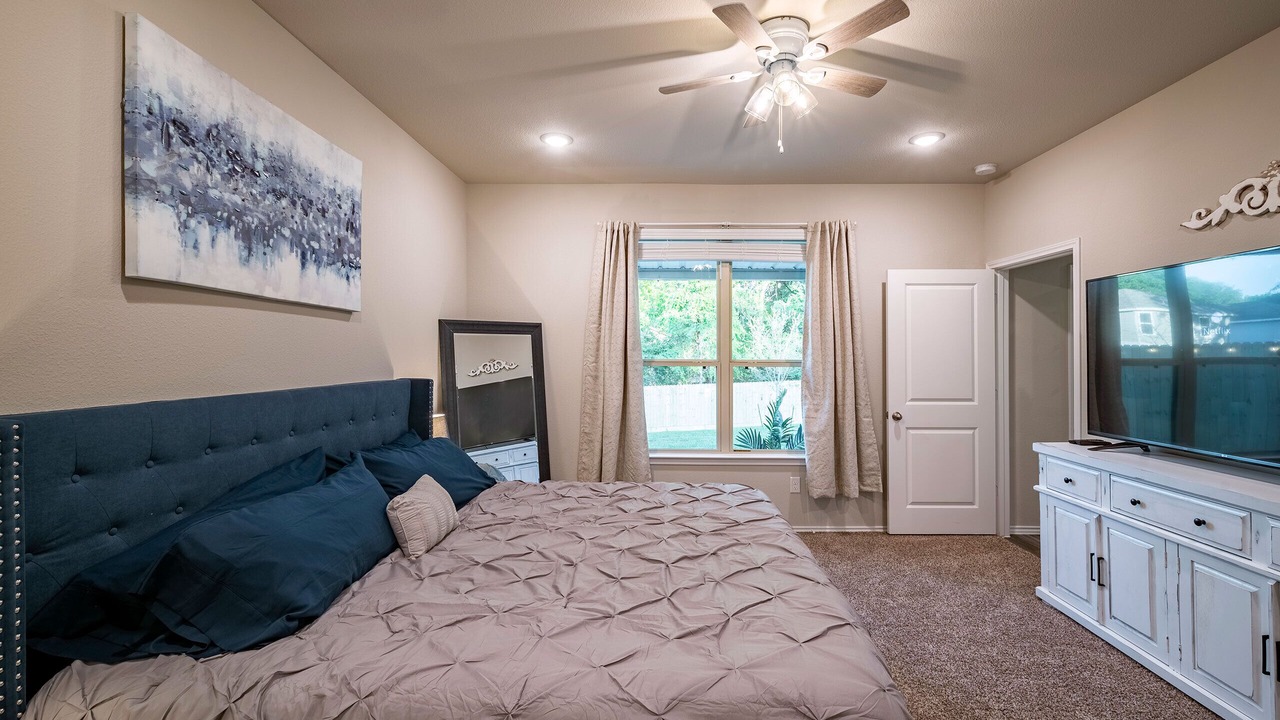 Photo of Bedroom in Montgomery