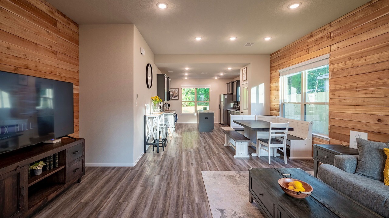 Photo of Livingroom in Montgomery