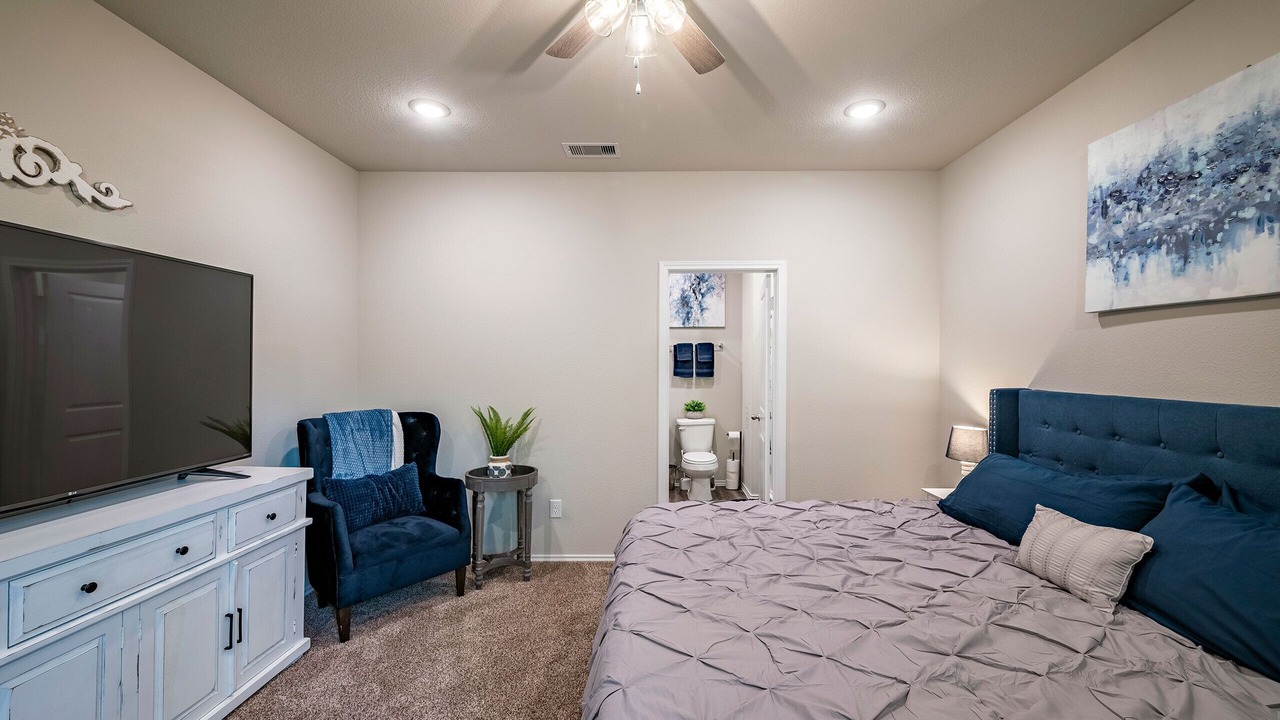 Photo of Bedroom in Montgomery