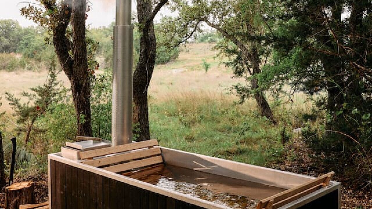 Photo of Outdoor in Round Mountain