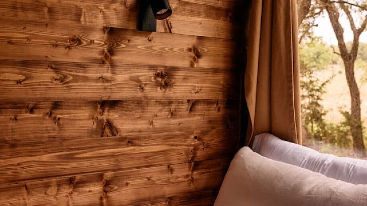 Photo of Bedroom in Round Mountain