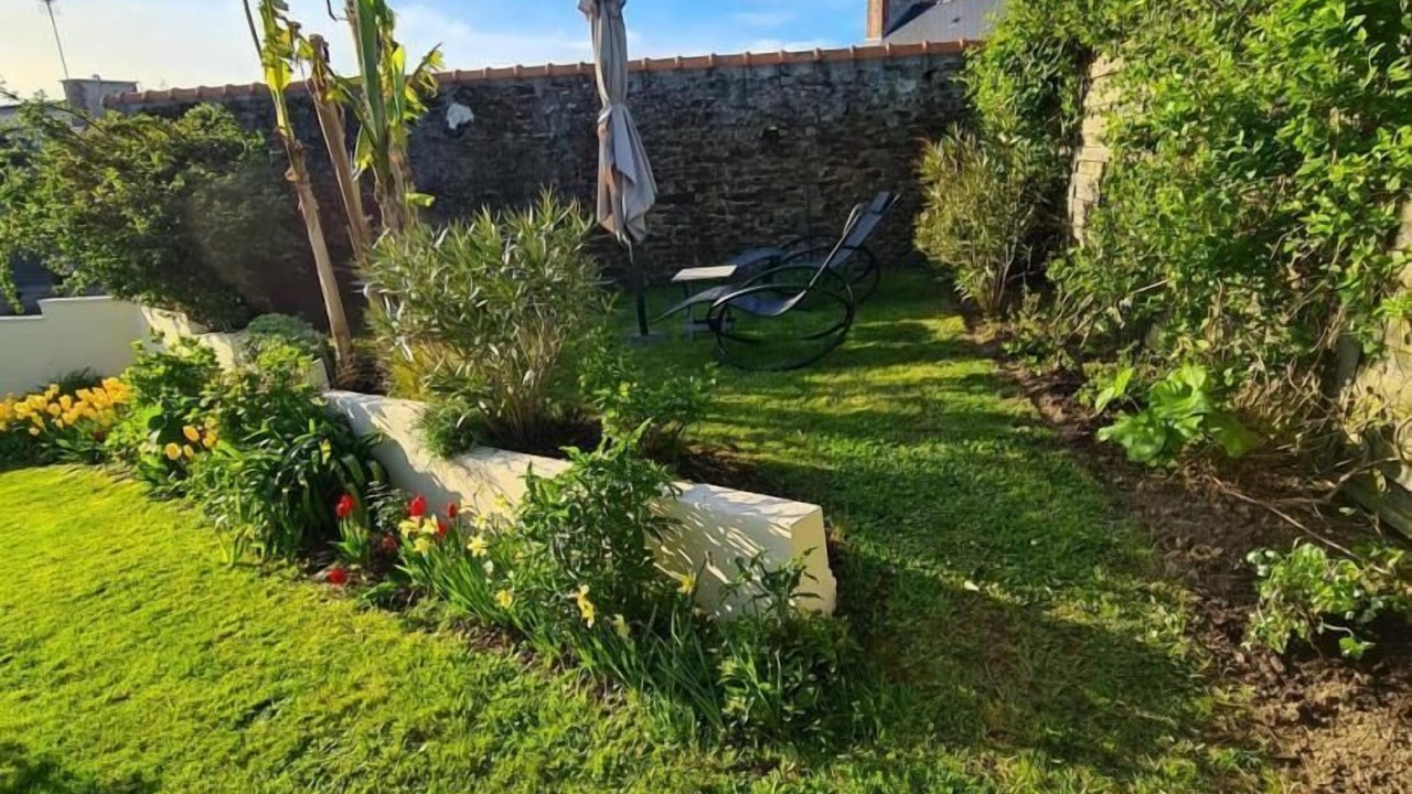 Photo of Outdoor in Lantic