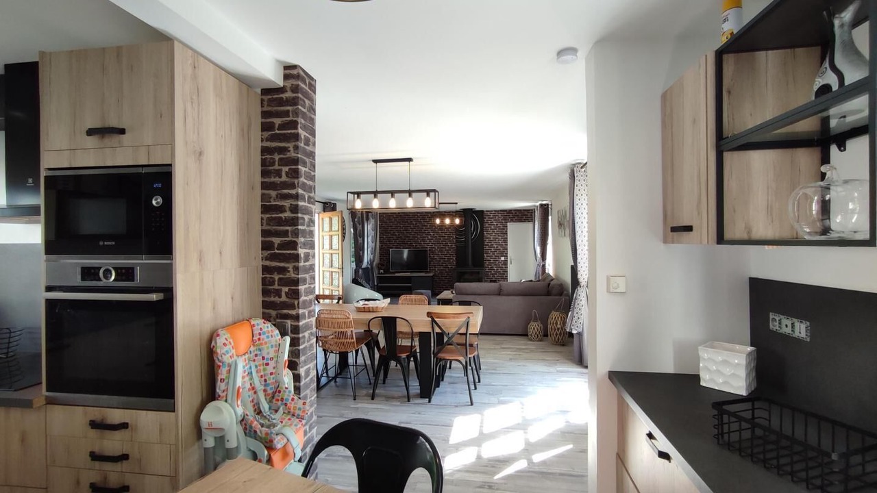 Photo of Others in Longroy