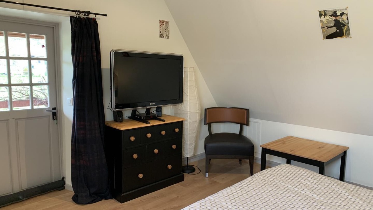 Photo of Bedroom in Saint-Maclou-de-Folleville