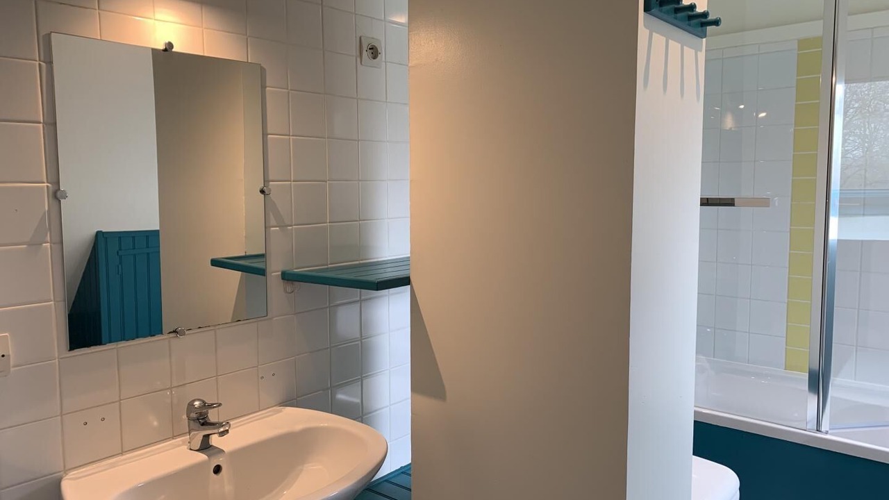Photo of Bathroom in Saint-Maclou-de-Folleville