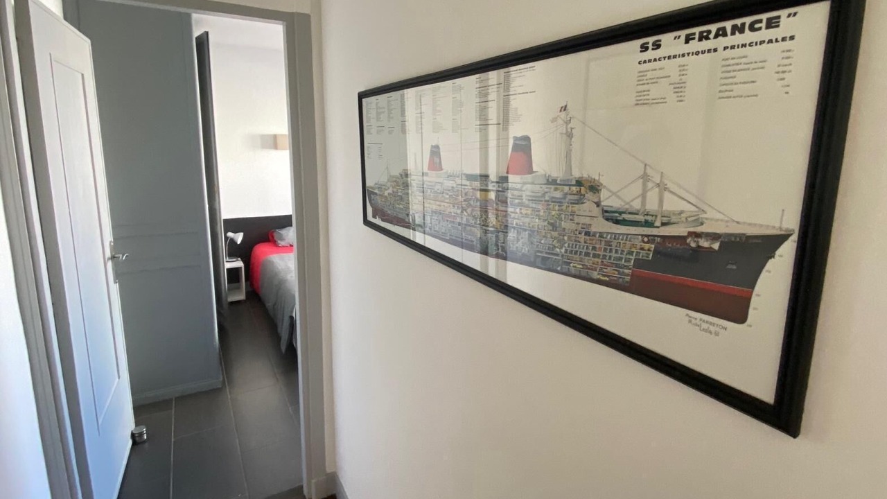 Photo of Bedroom in Downtown Le Havre