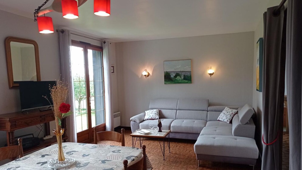 Photo of Livingroom in Royville