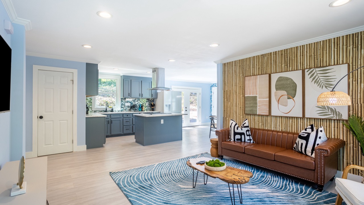 Photo of Livingroom in Decatur