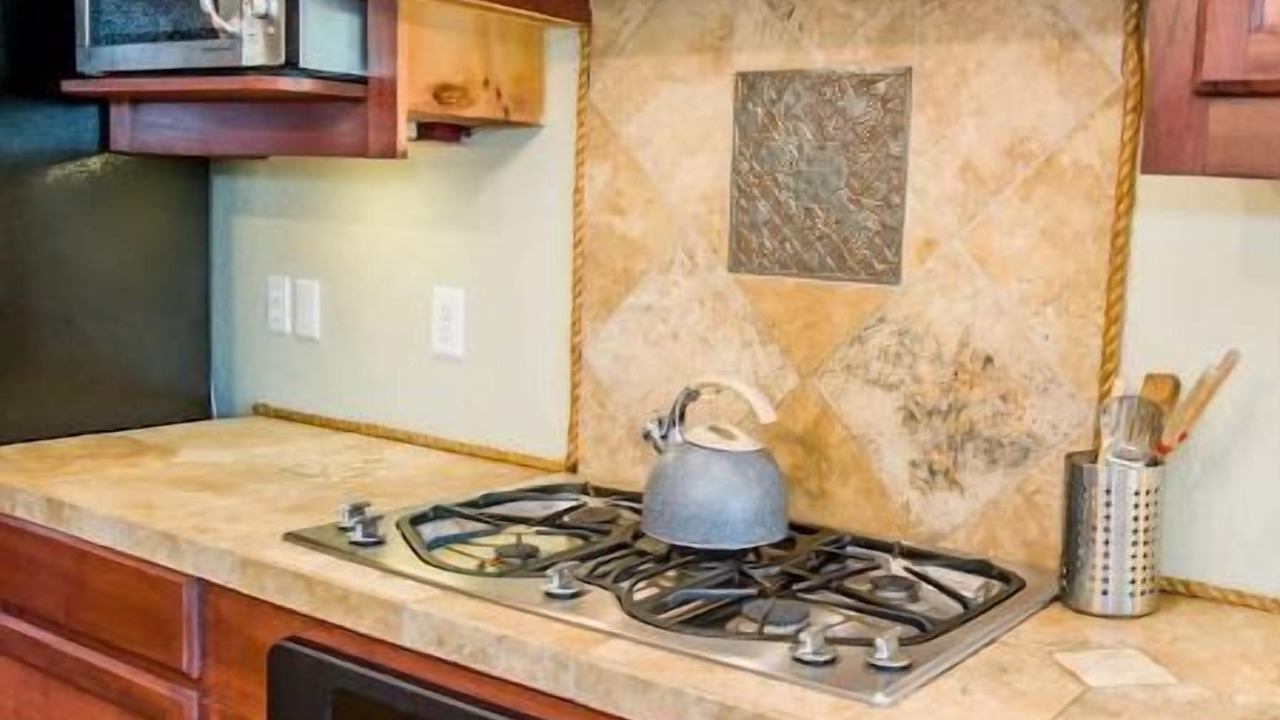 Photo of Kitchen in Carolyn Estates