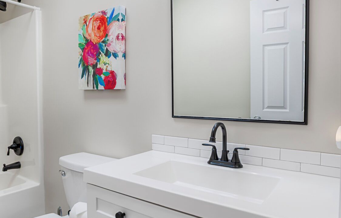 Photo of Bathroom in Romulus