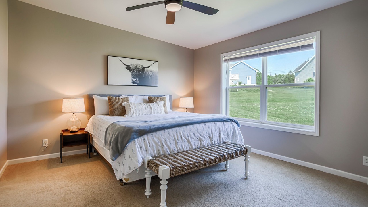 Photo of Bedroom in Romulus