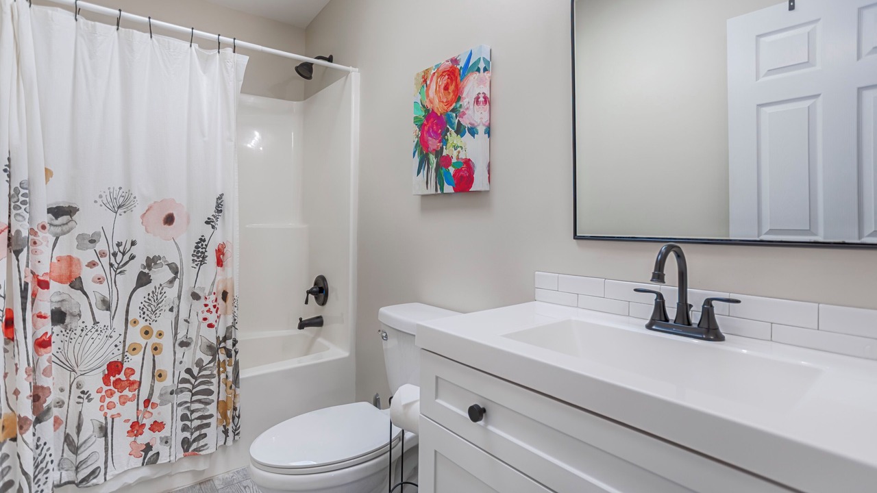 Photo of Bathroom in Romulus