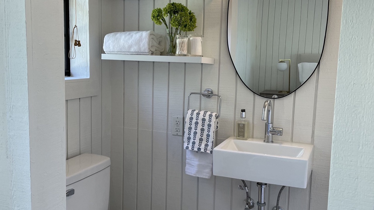 Photo of Bathroom in Flatonia
