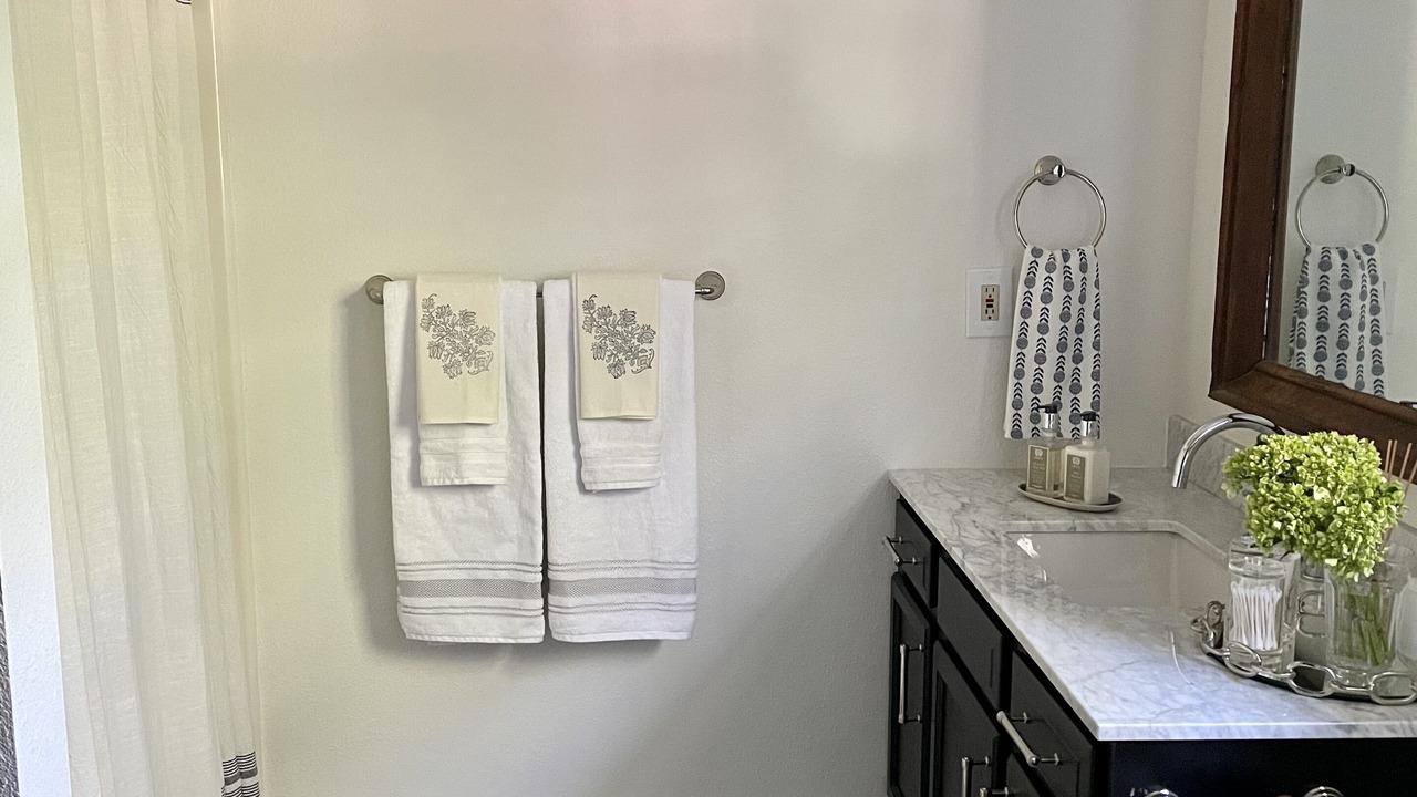 Photo of Bathroom in Flatonia