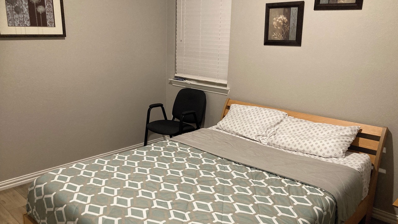 Photo of Bedroom in Haslet