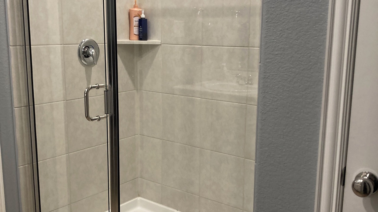 Photo of Bathroom in Haslet