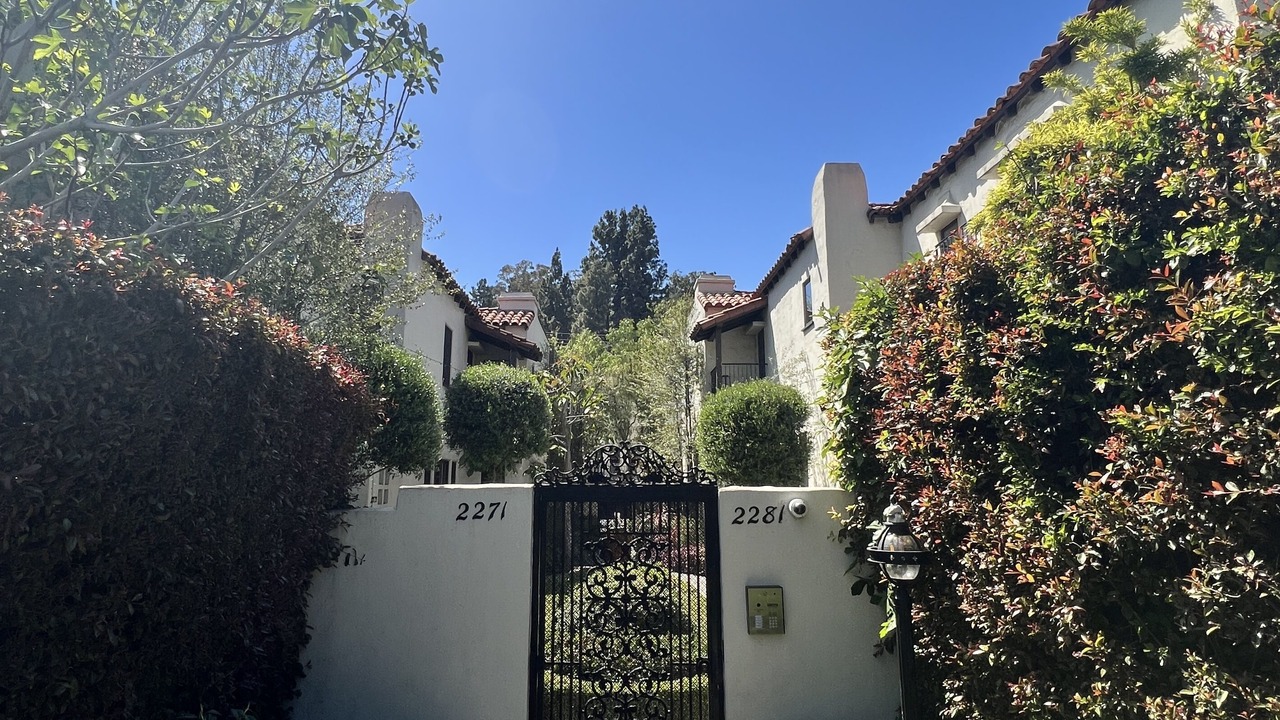 Photo of Outdoor in Beachwood Canyon