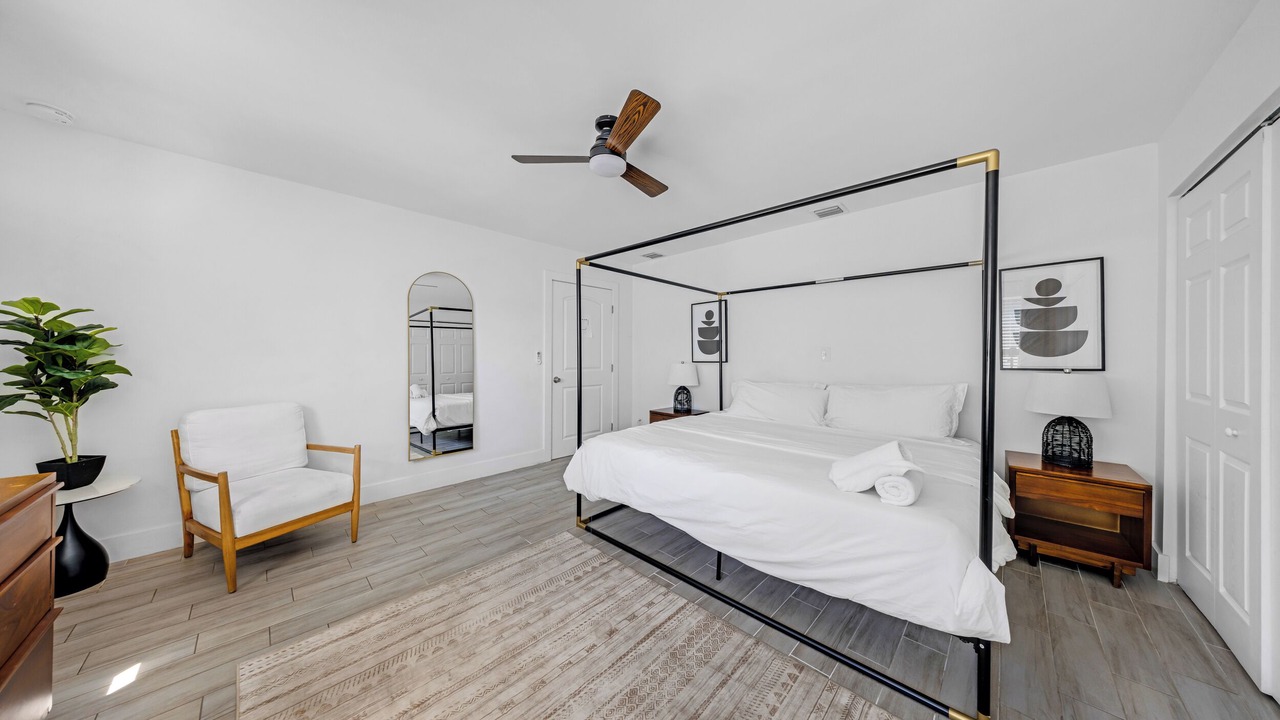 Photo of Bedroom in North Andrews Gardens
