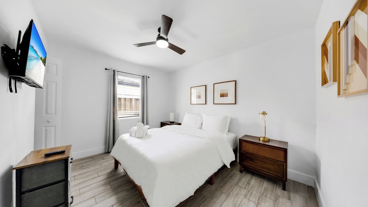 Photo of Bedroom in North Andrews Gardens