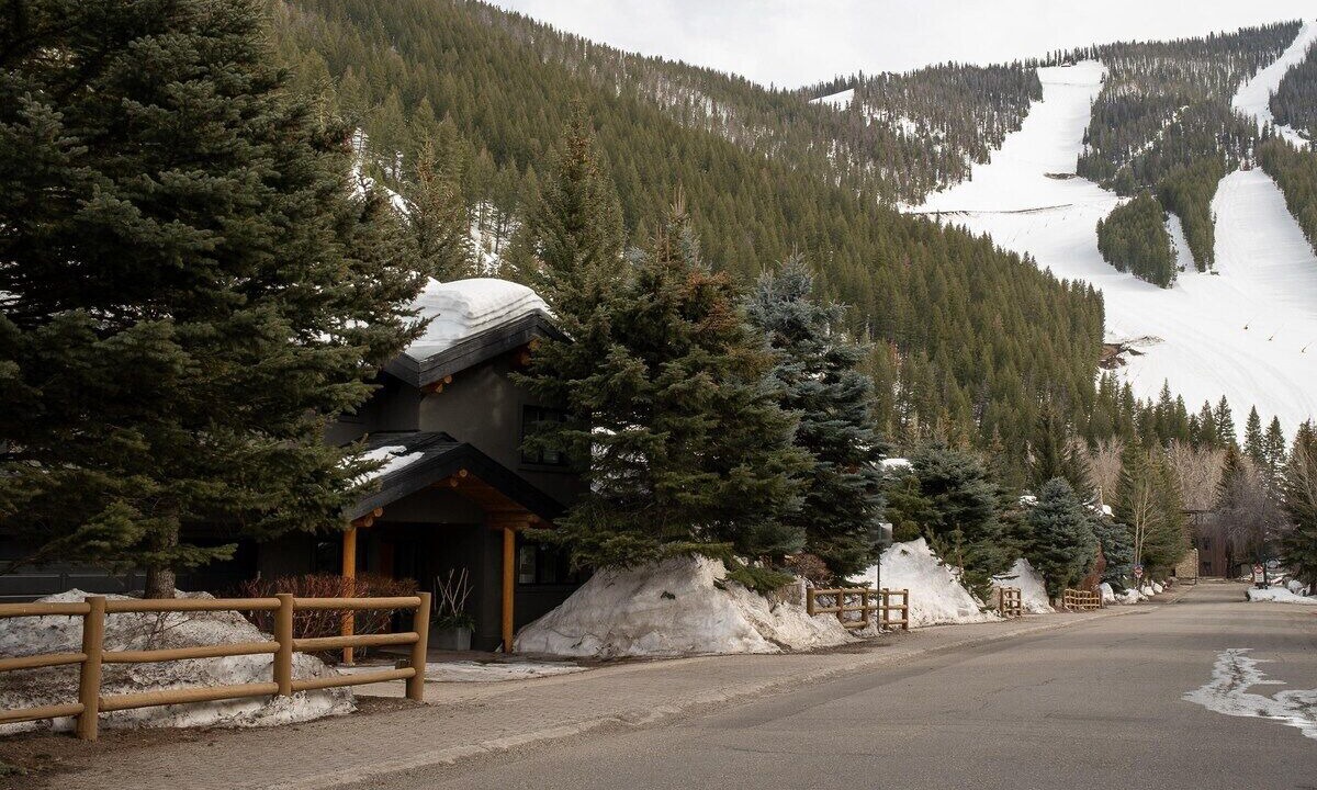 Photo of Others in Warm Springs