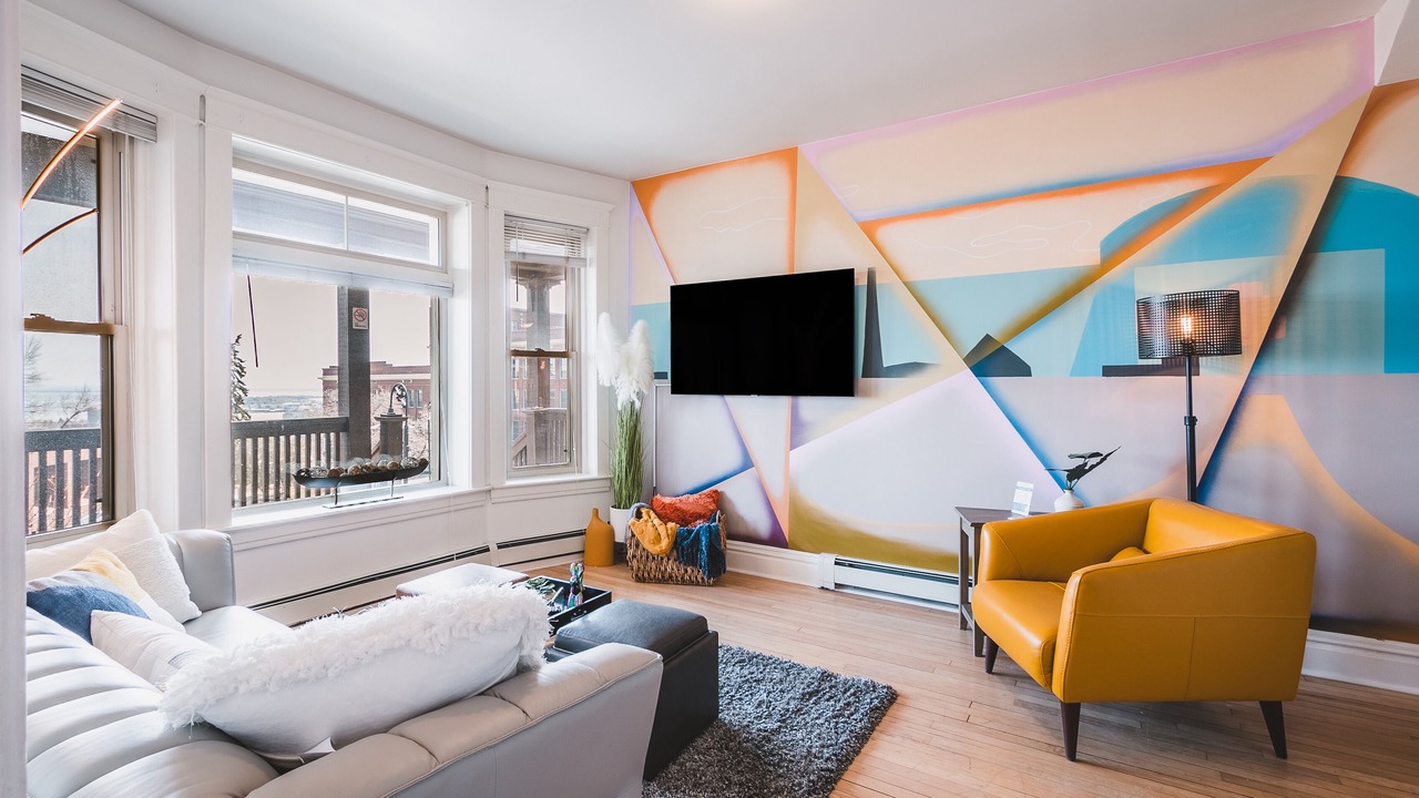Photo of Livingroom in Central Hillside