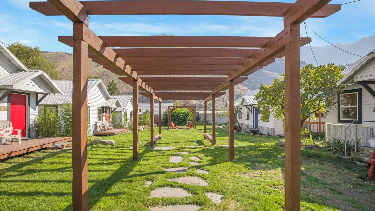 Photo of Others in Riggins