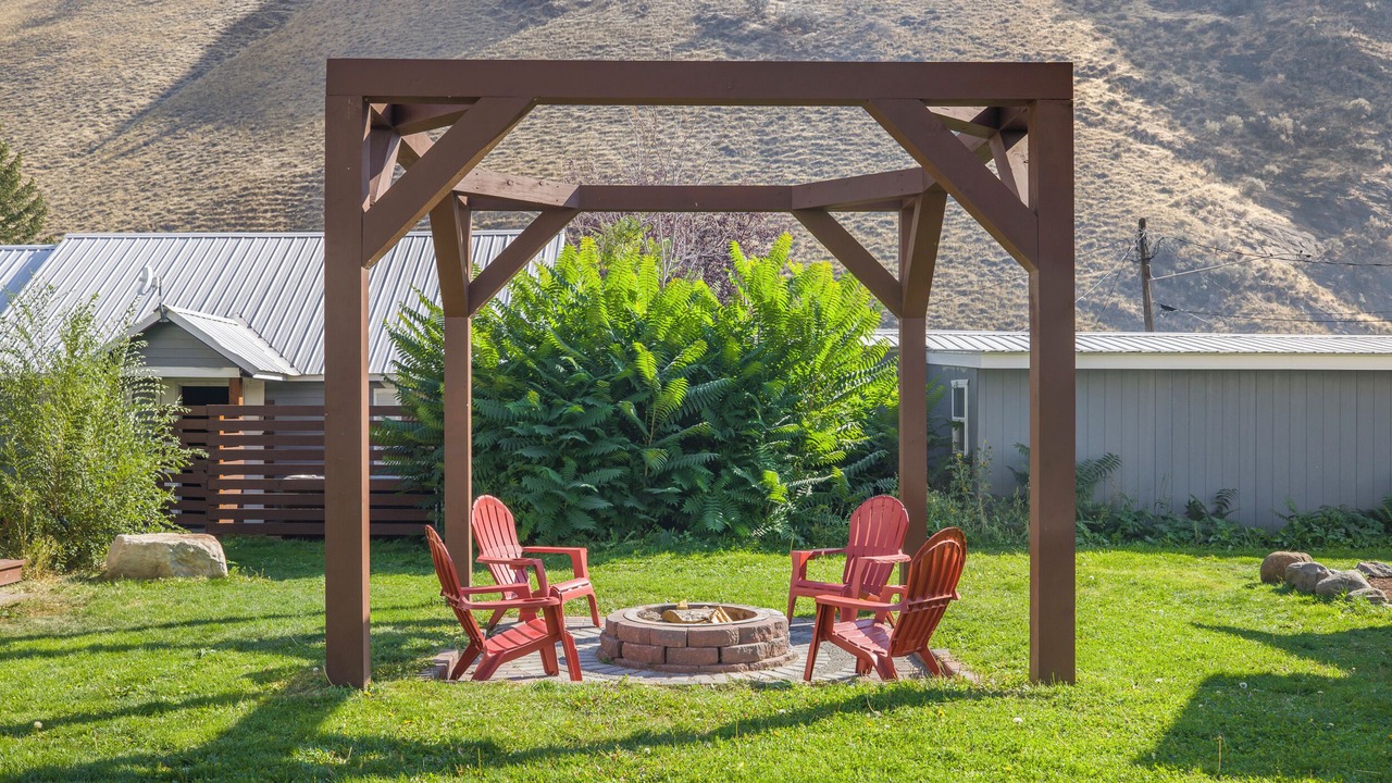 Photo of Others in Riggins