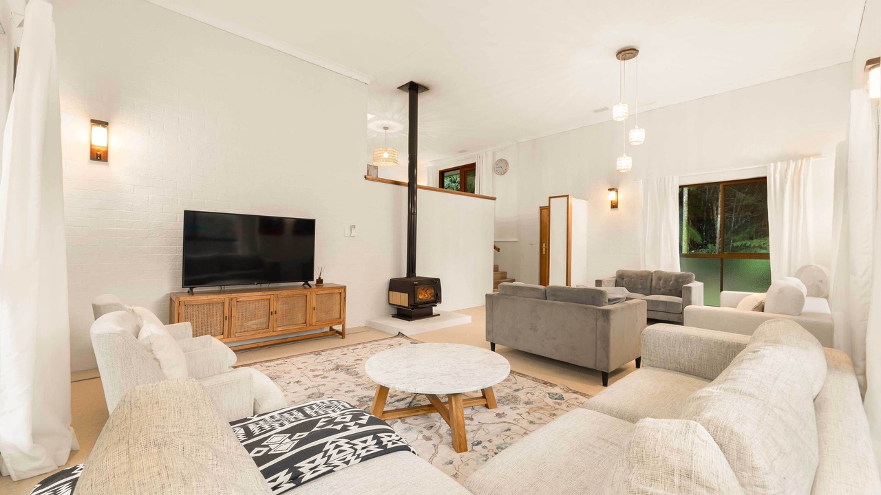 Photo of Livingroom in Springbrook