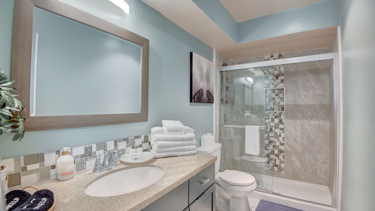 Photo of Bathroom in North Central Carrollton
