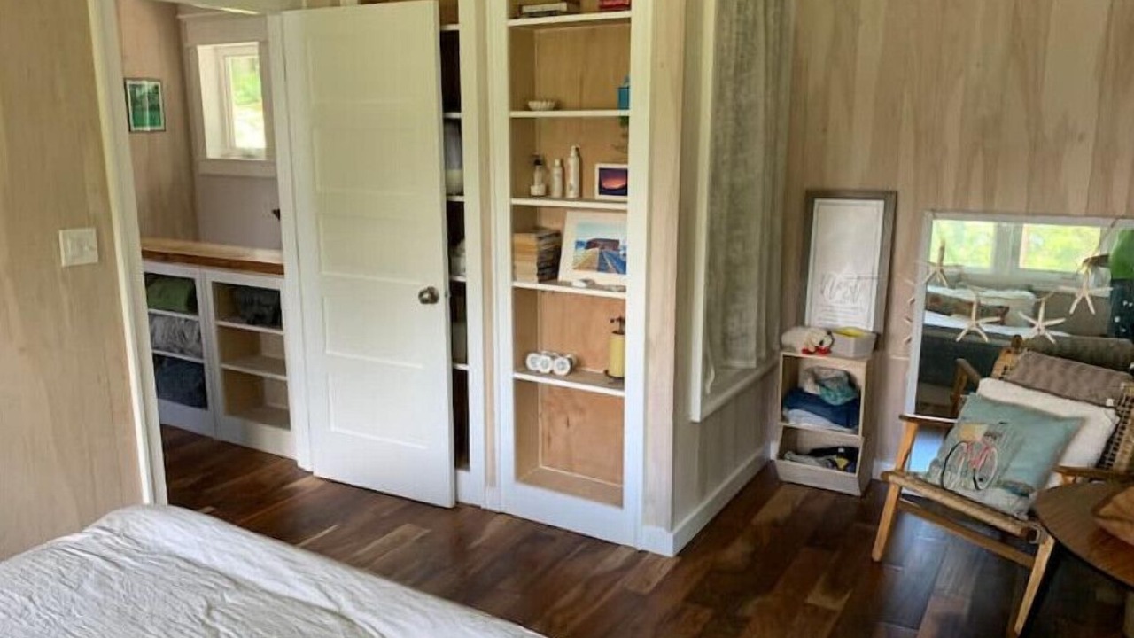 Photo of Bedroom in Coupeville