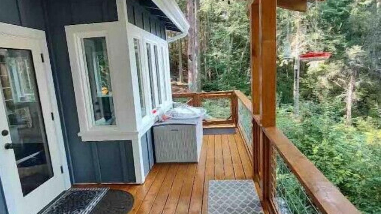 Photo of Patio Balcony in Coupeville