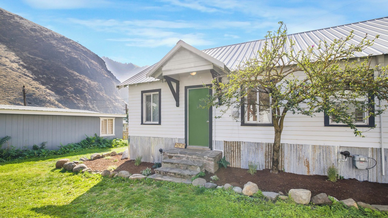 Photo of Others in Riggins