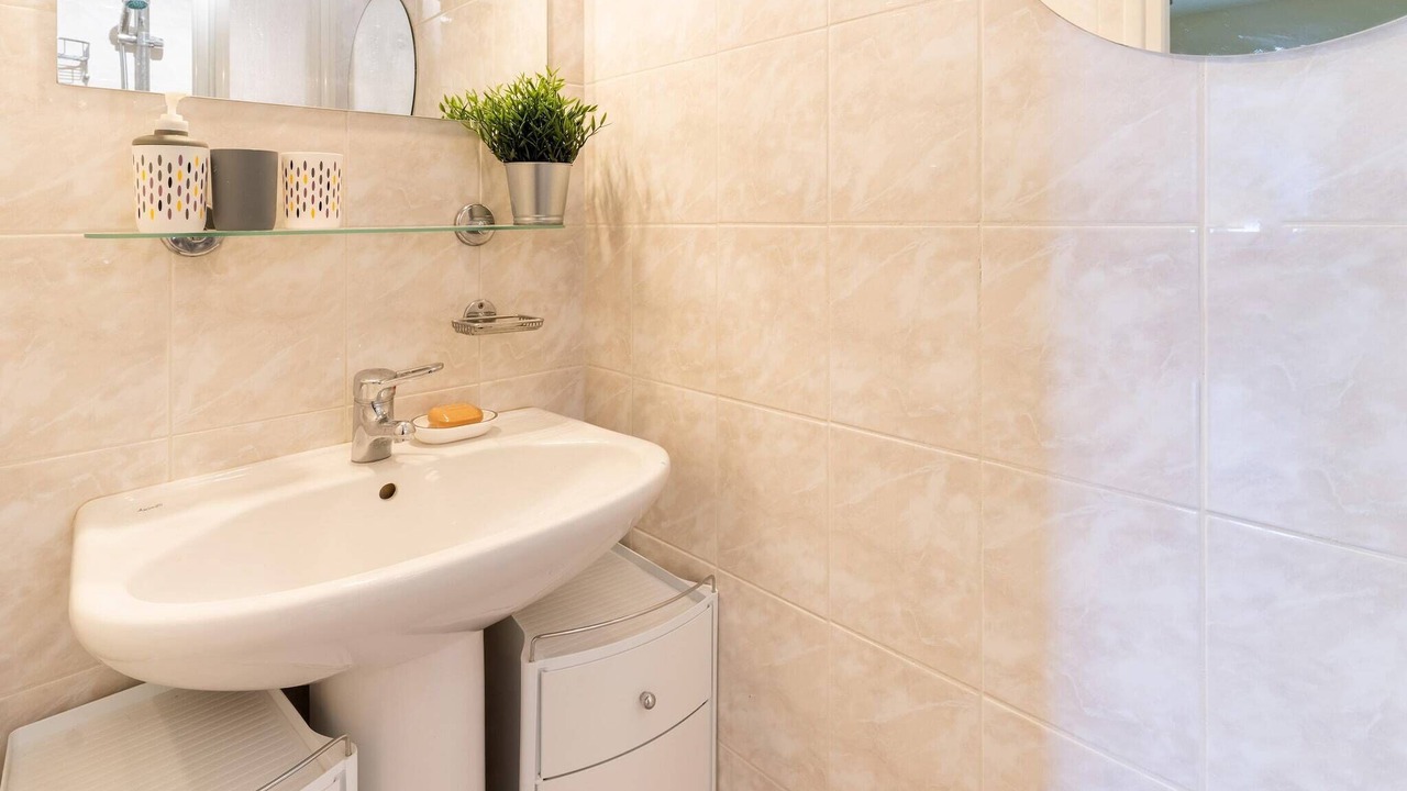 Photo of Bathroom in Limoux