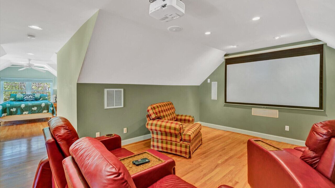 Photo of Bedroom in Goodview
