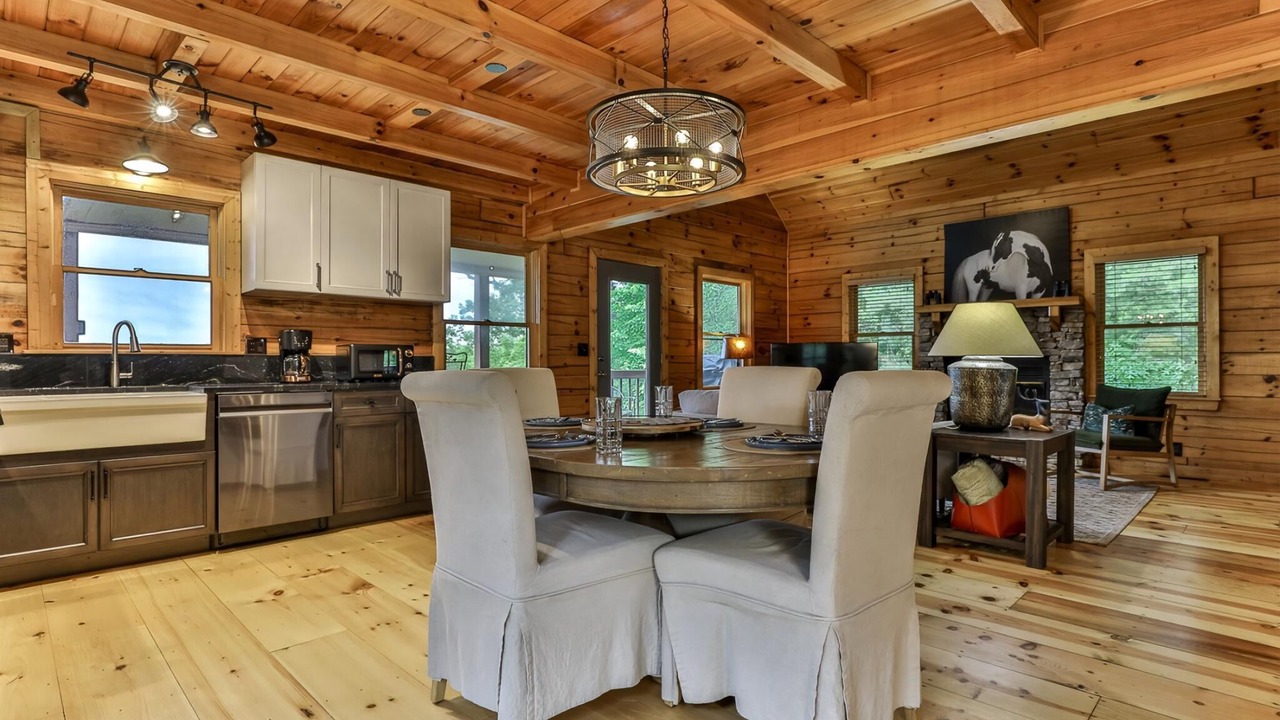 Photo of Others in Ellijay