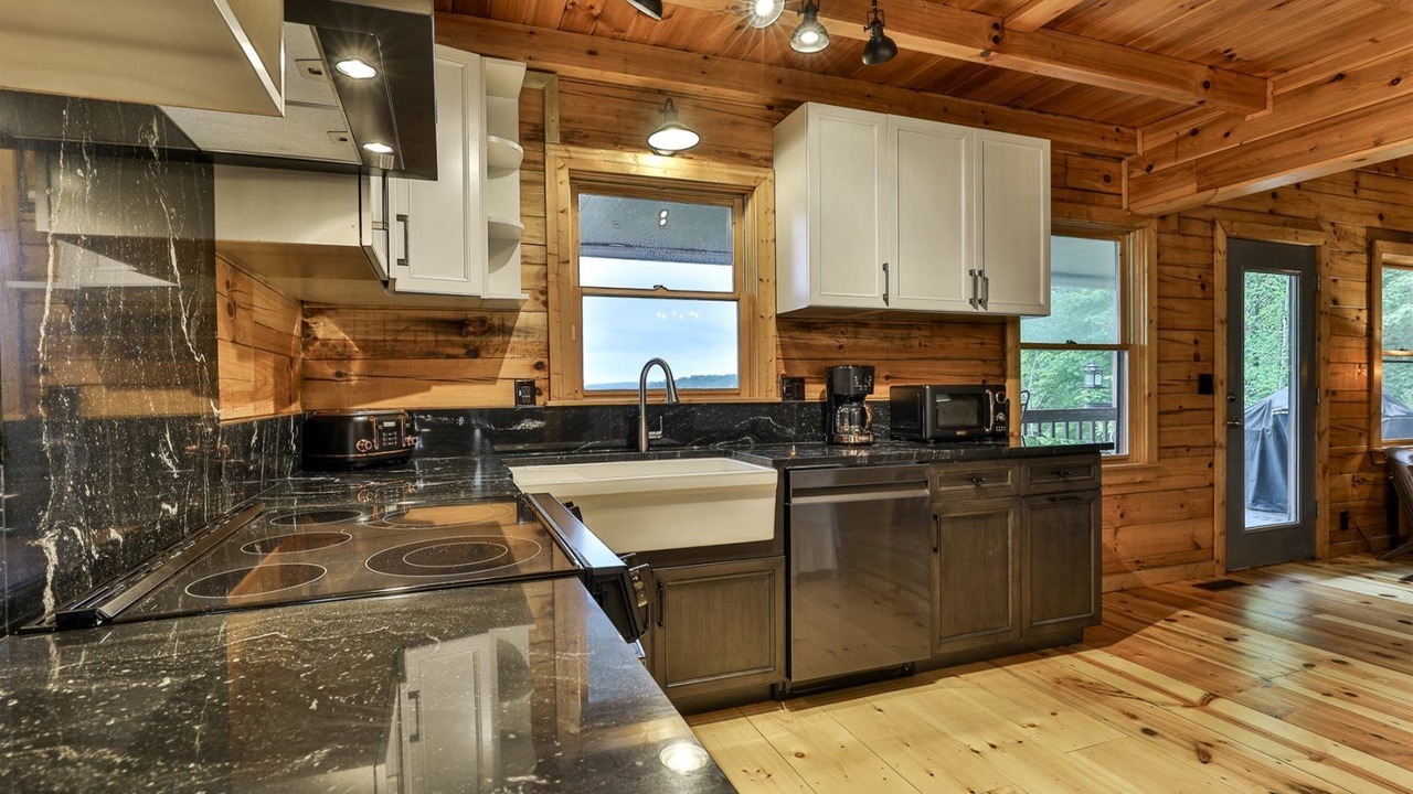 Photo of Others in Ellijay