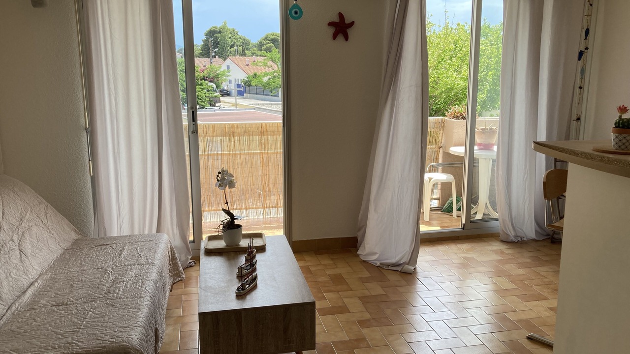 Photo of Bedroom in La Jetee