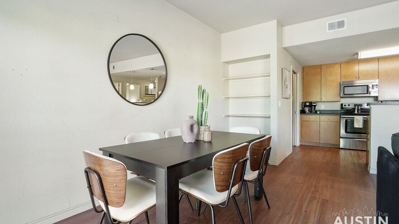 Photo of Bedroom in North Loop