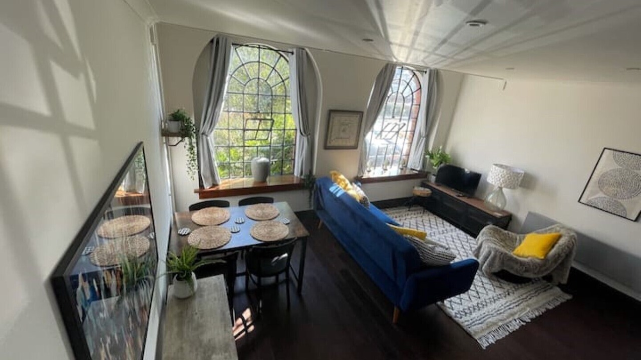 Photo of Livingroom in Wallingford