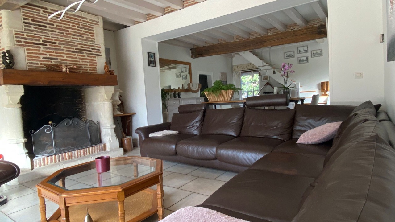 Photo of Livingroom in Bourriot-Bergonce