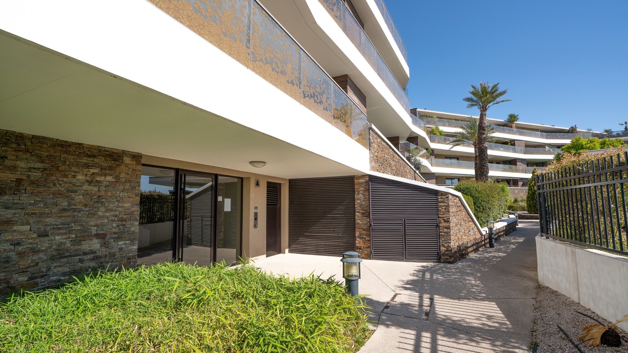 Photo of Outdoor in Le Cres