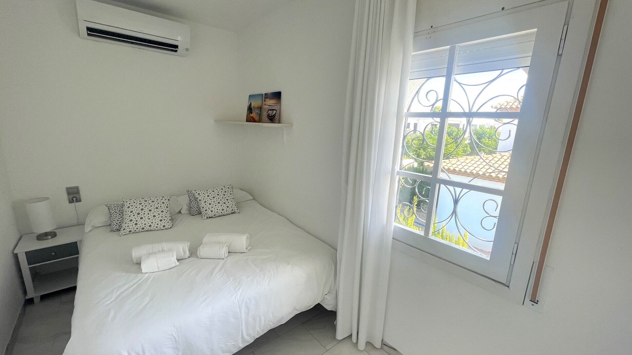 Photo of Bedroom in Miami Platja