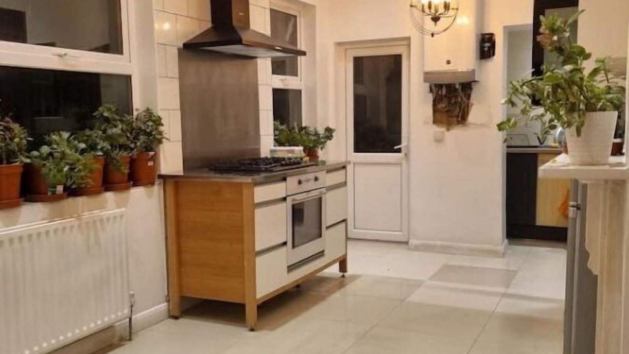 Photo of Kitchen in Luton