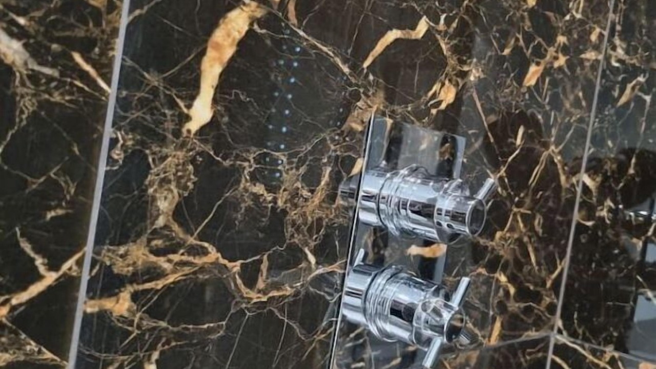 Photo of Bathroom in Luton