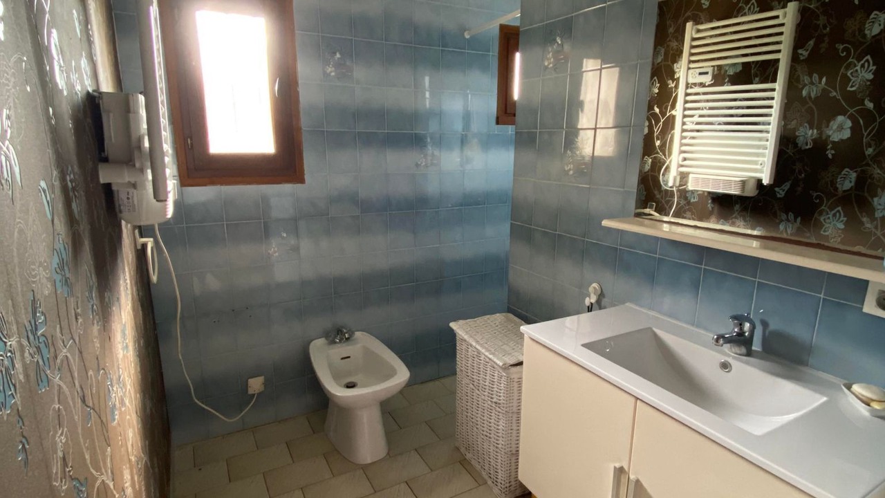 Photo of Bathroom in Montoldre