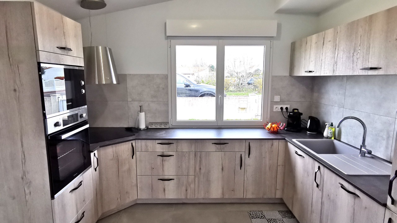 Photo of Kitchen in Saint-Vincent-sur-Jard