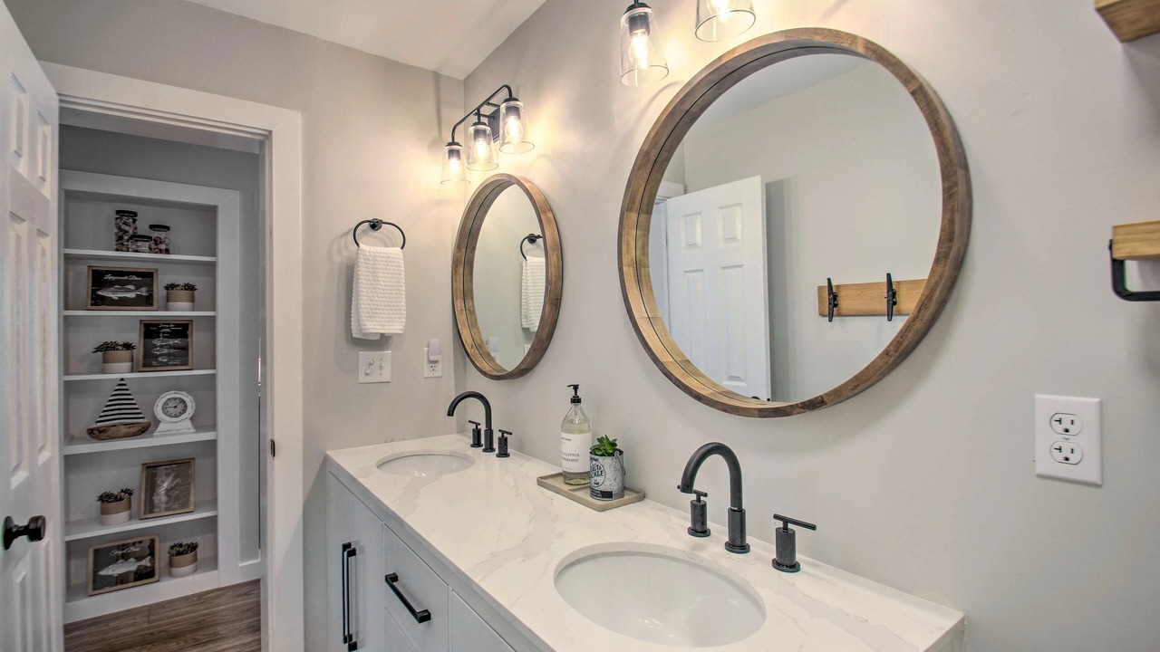Photo of Bathroom in Penhook