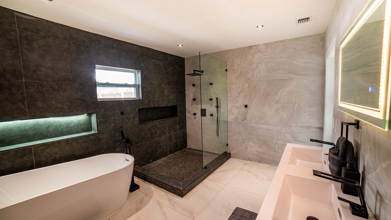 Photo of Bathroom in Ludlam