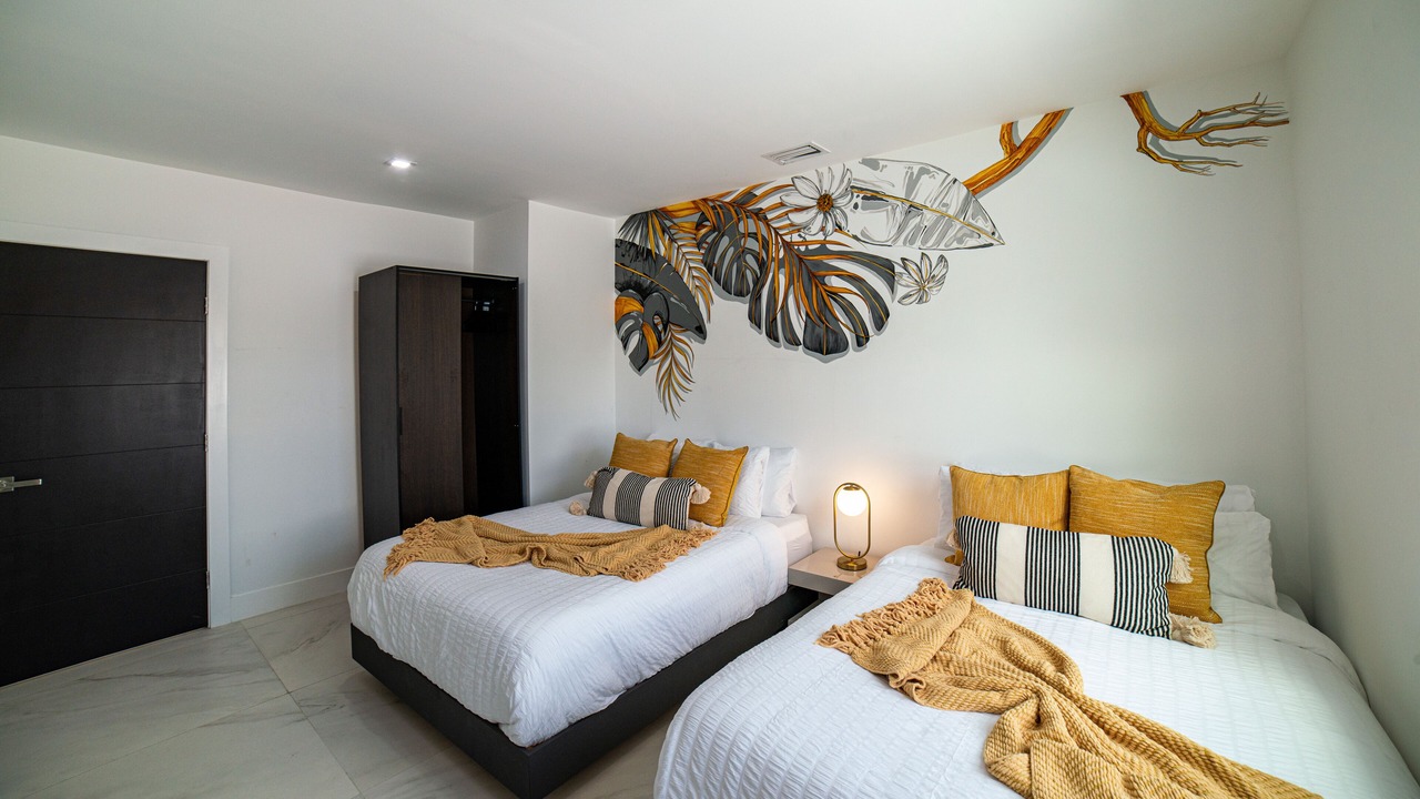 Photo of Bedroom in Ludlam